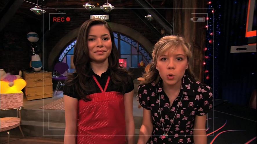 Jennette McCurdy Referenced Her Mom as a Reason She Quit Acting