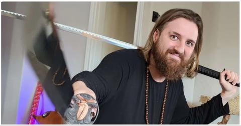 John Tectone Robertson on Reddit.