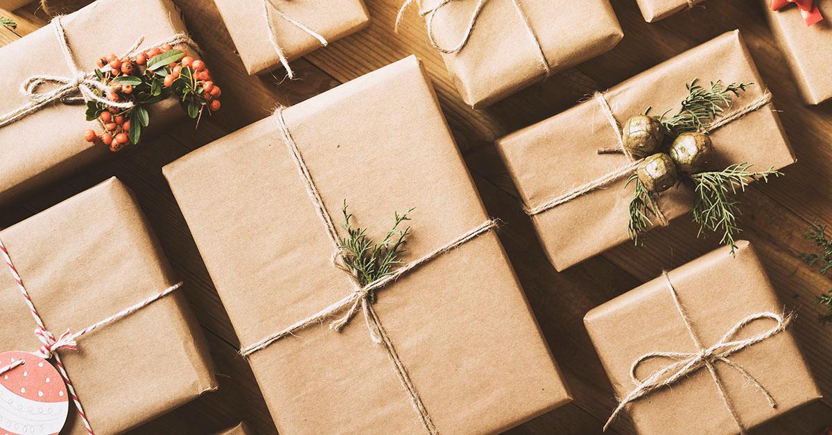 gift wrapping hacks