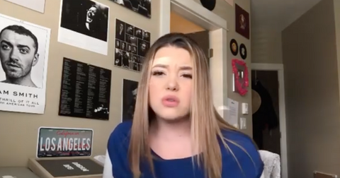 lauren-spencer-smith-1583010344052.png