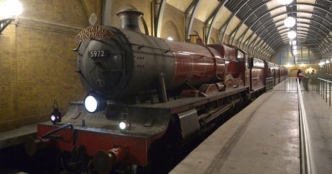 hogwarts-express-1550867181981-1550867184123.jpg
