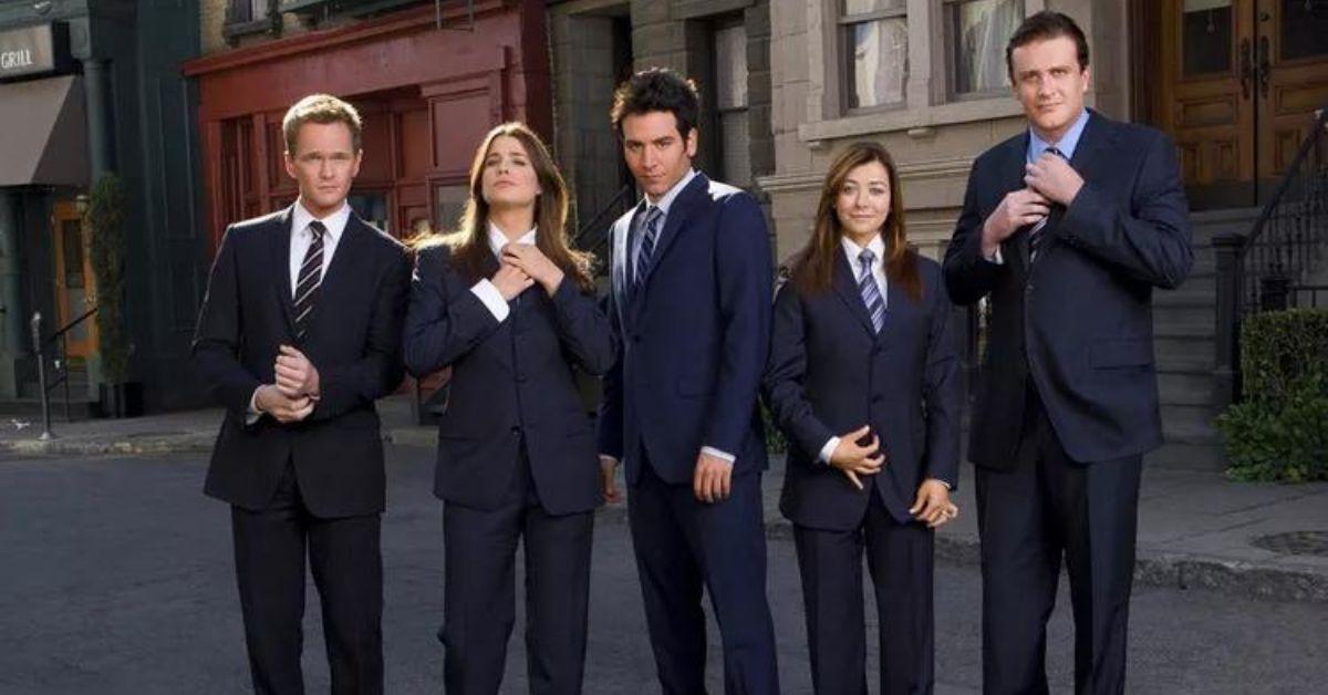 The cast of 'How I Met Your Mother' wearing suits