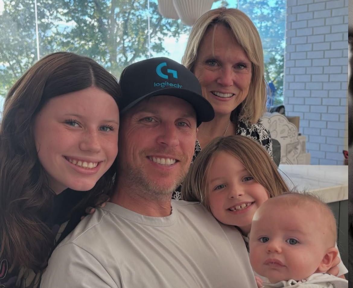 denny-hamlin-family