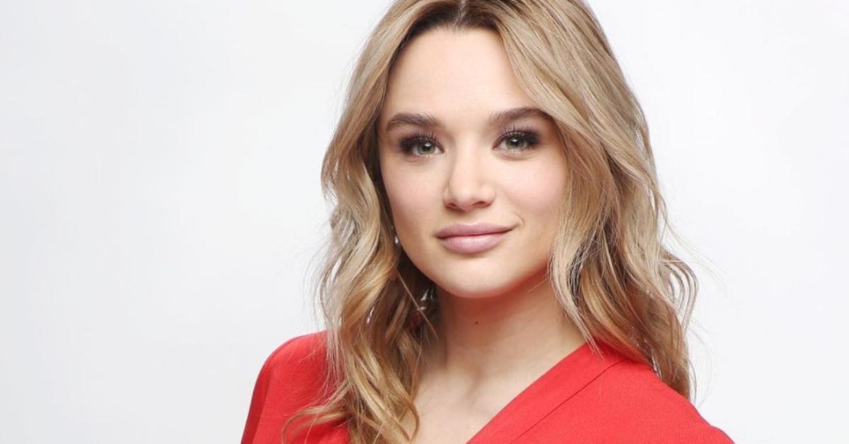 Hunter King as Summer Newman 