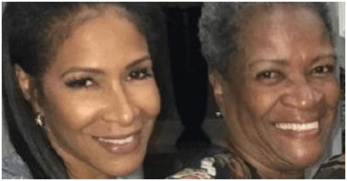 (l-r): Sheree Whitfield and her mother, Thelma Ferguson