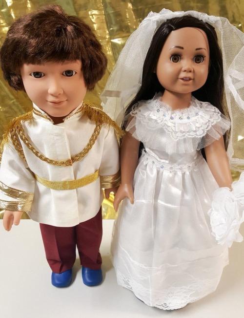 meghan harry wax live figures