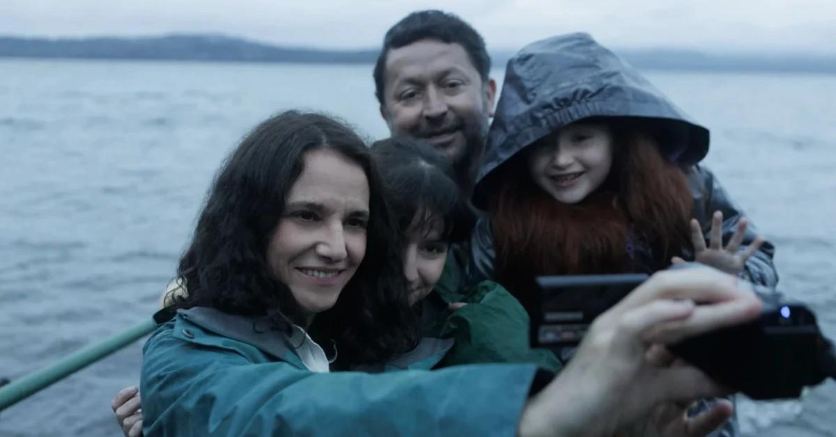Is netflix s 42 days of darkness based on a true story 