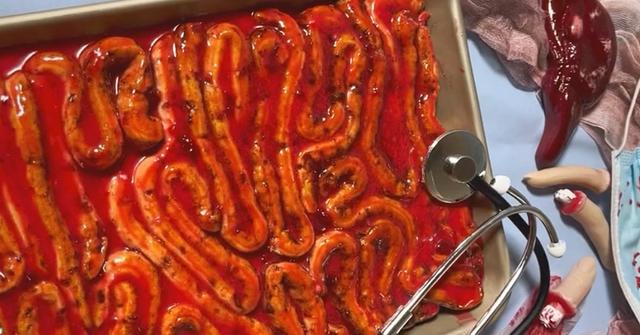 "Intestine" Cinnamon Rolls