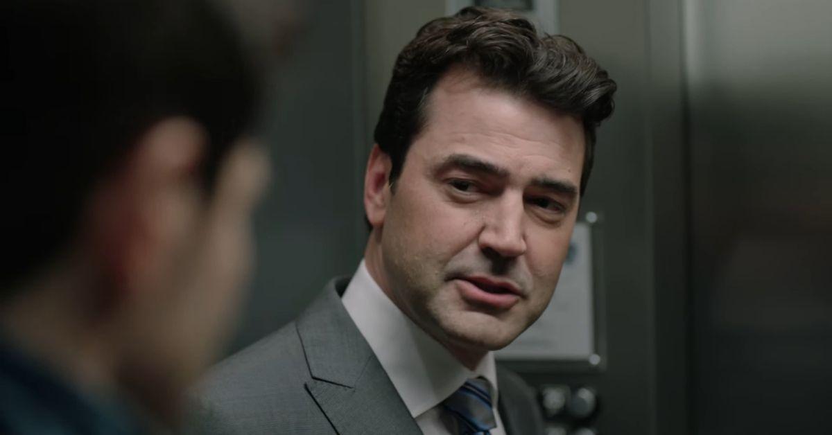 Ron Livingston as Jon Dixon on the elevator where he met Gary, Rome, and Eddie on 'A Million Little Things'