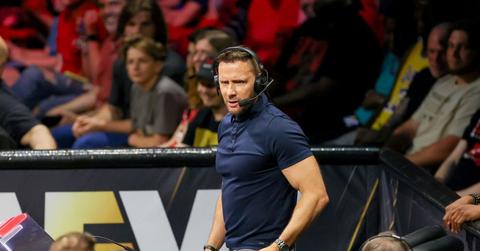 Nigel McGuinness commentating