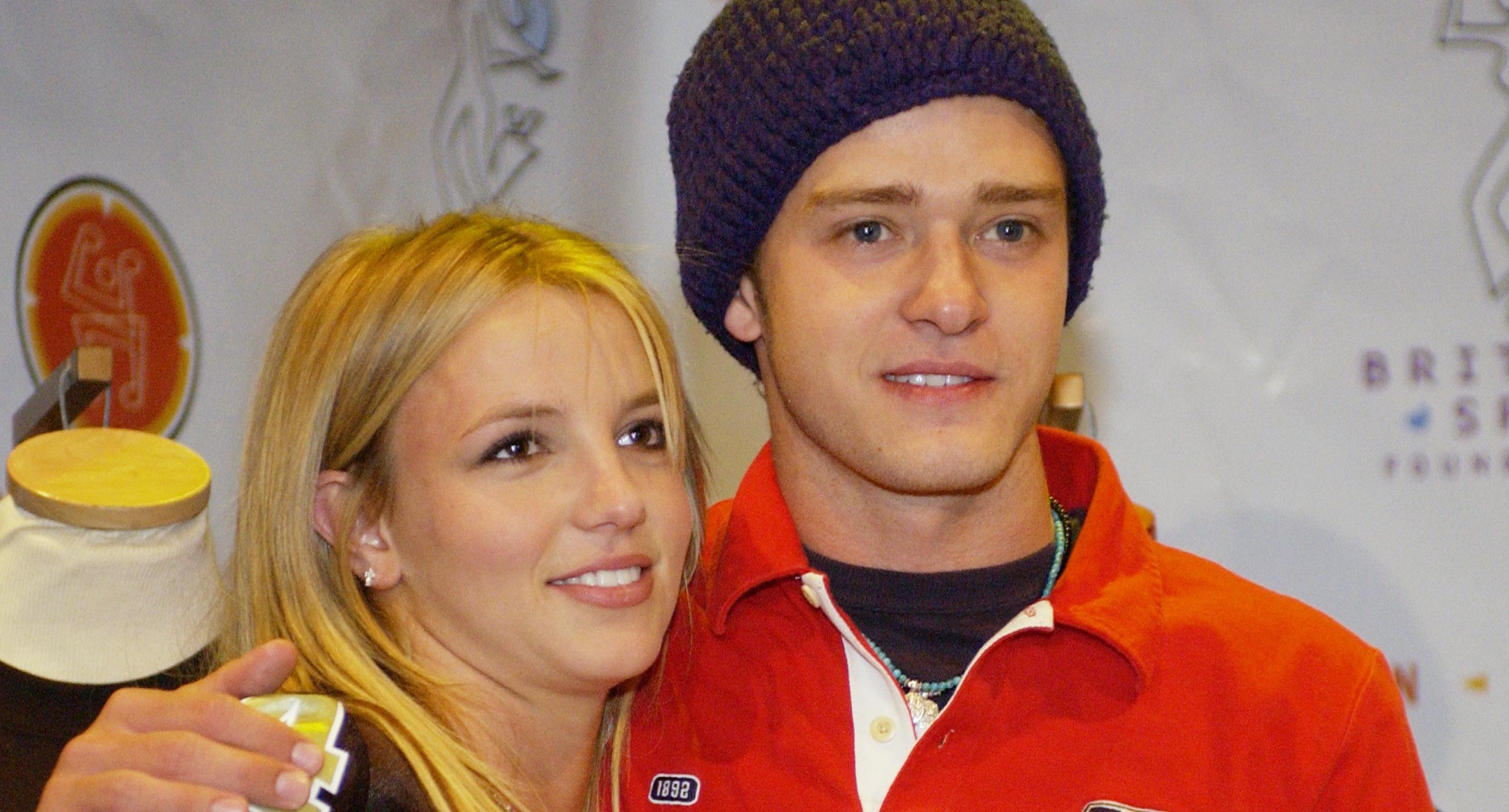 Britney Spears & Justin Timberlake during Super Bowl XXXVI