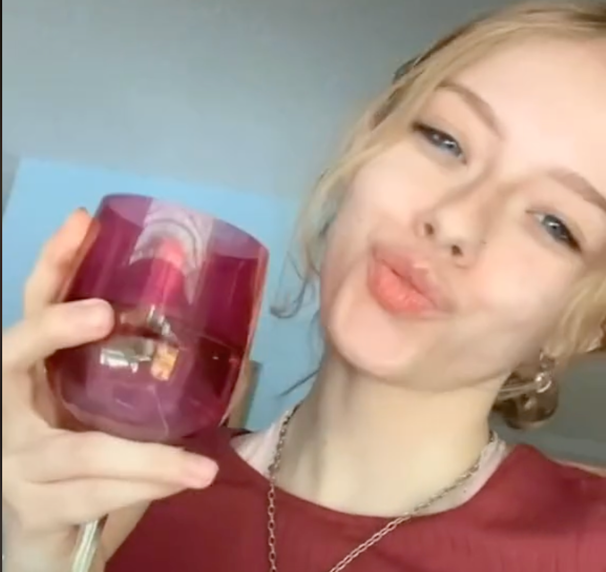 What Does "Sneaky Link" Mean on TikTok? Hint It's About Hookups