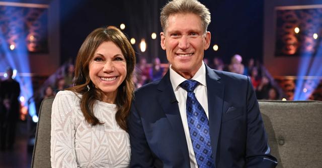 Theresa and Gerry at The Golden Bachelor finale
