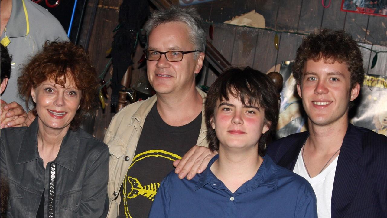 Susan Sarandon and Tim Robbins with their sons at The Brooks Atkinson Theater on May 29. 2009 