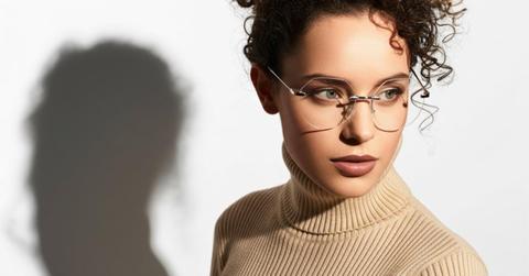 Biggest Holiday Trend — Rimless Glasses a Top Pick for a Minimal Look