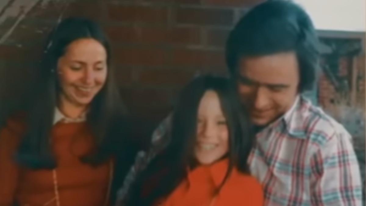 Elizabeth Kendall, Molly Kendall and Ted Bundy. 