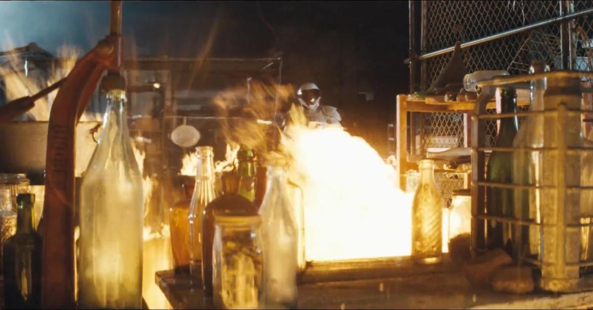 Peacekeepers burning down the Hob in 'Catching Fire.'