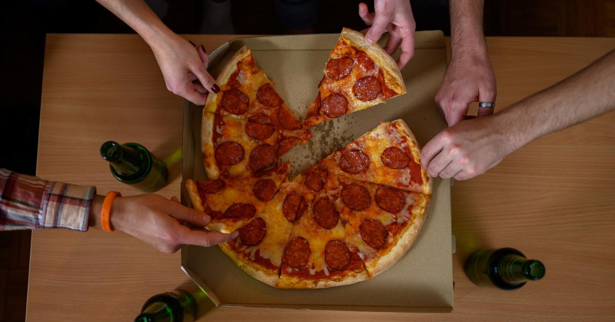 Calorie Showdown Costco's Pepperoni vs. Cheese Pizza