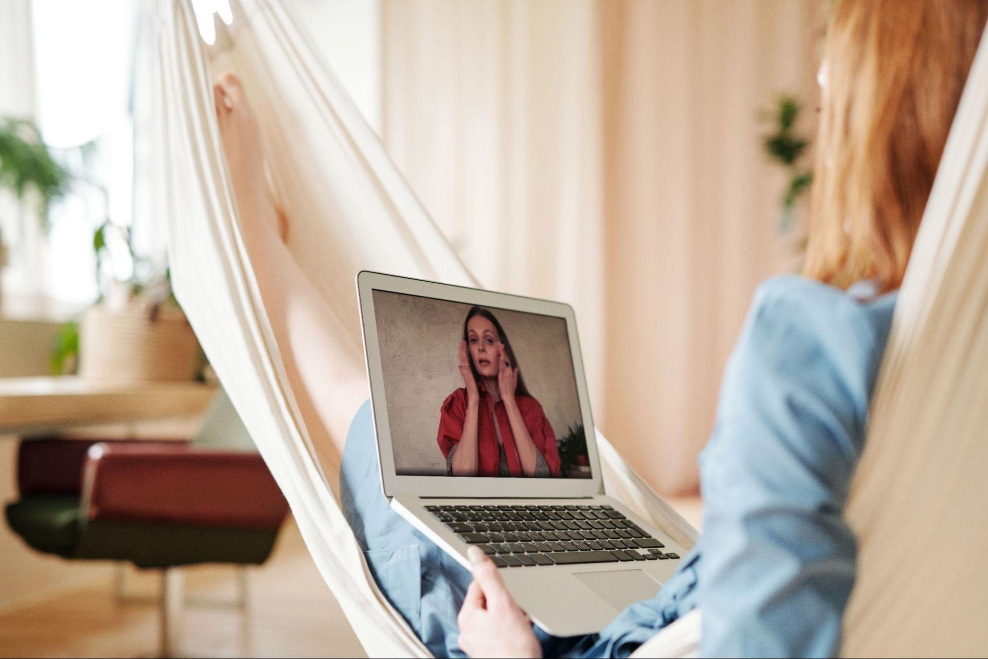 distractify.com - Distractify Staff - The New Normal: Why More People Are Turning to Online Therapy