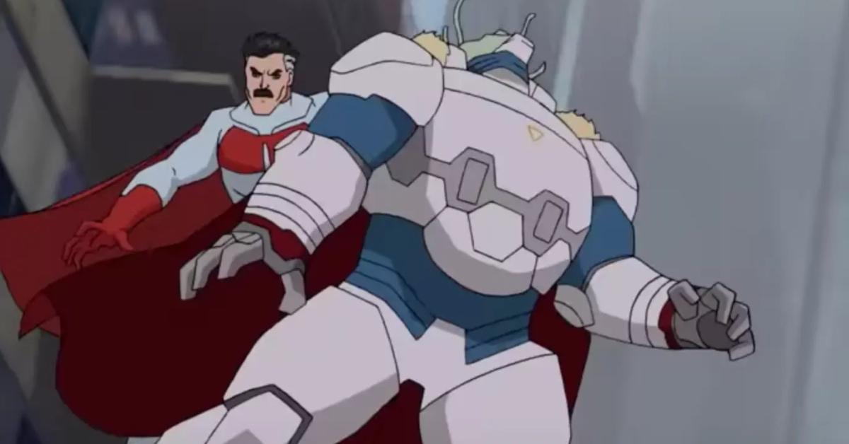 Omni-Man killing a superhero