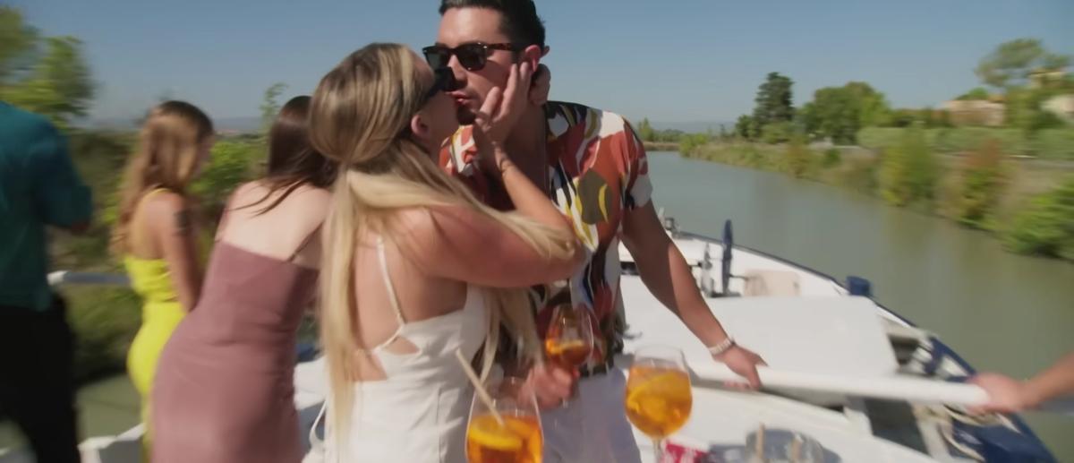 Hannah and Marciano kiss on vanderpump villa