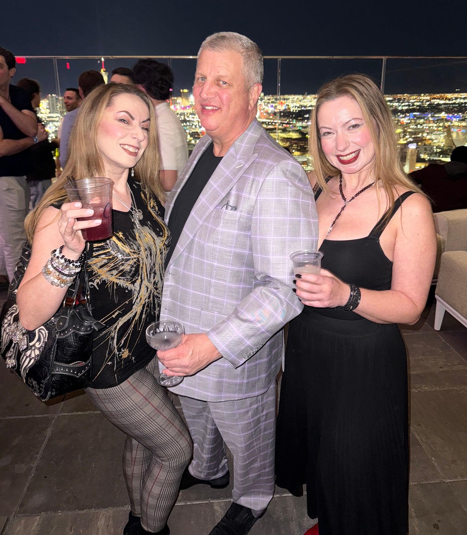 horror producers directors sisters jen soska sylvia soska circa owner derek stevens legacy club