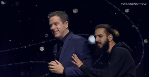 'GTA' fan who snuck on stage and Geoff Keighley.