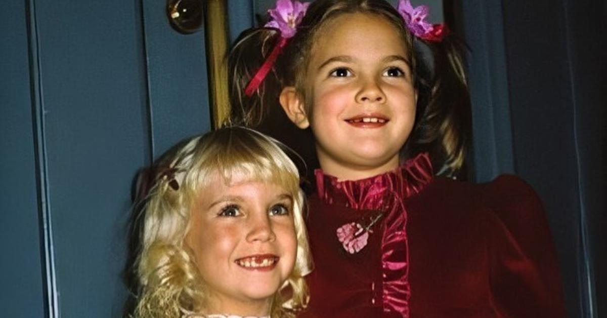 Heather O’Rourke with Drew Barrymore as kids.