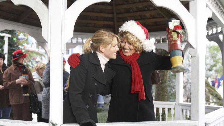 Here Are All of the Hallmark Christmas Movies With Candace Cameron Bure