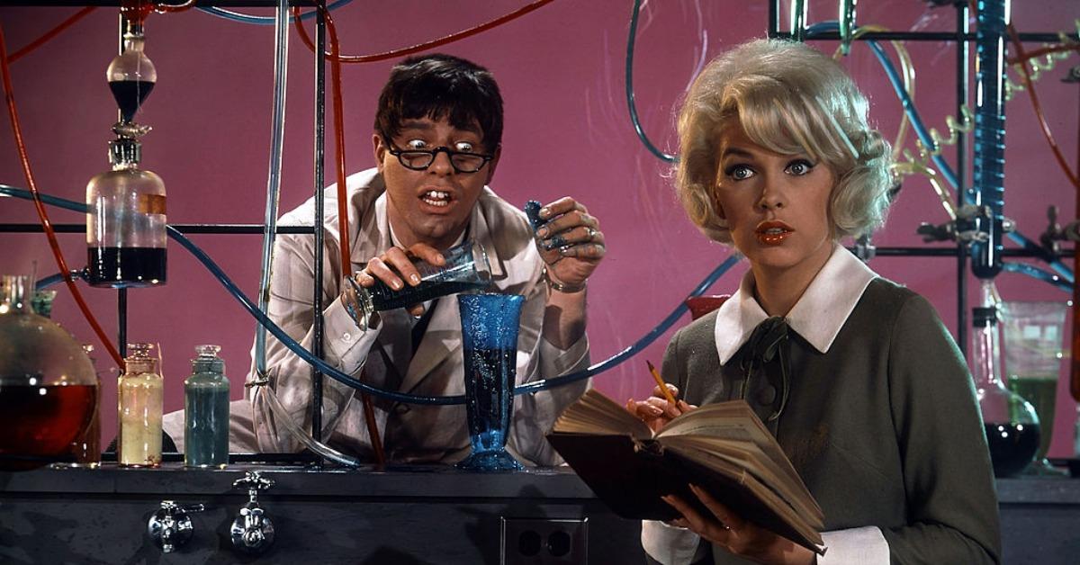 Stella Stevens and Jerry Lewis in The Nutty Professor