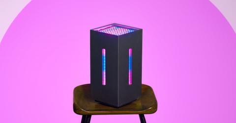 Max, The Circle's AI contestant