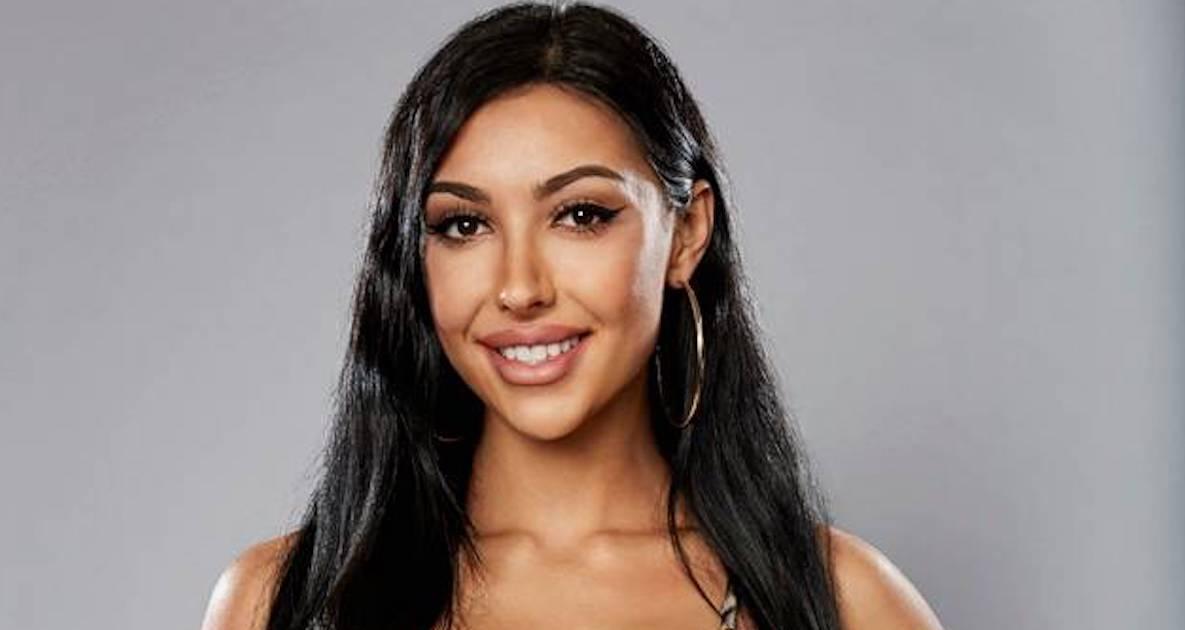 Meet Double Shot At Love Contestant Elle Wilson — Does She Get Pauly D