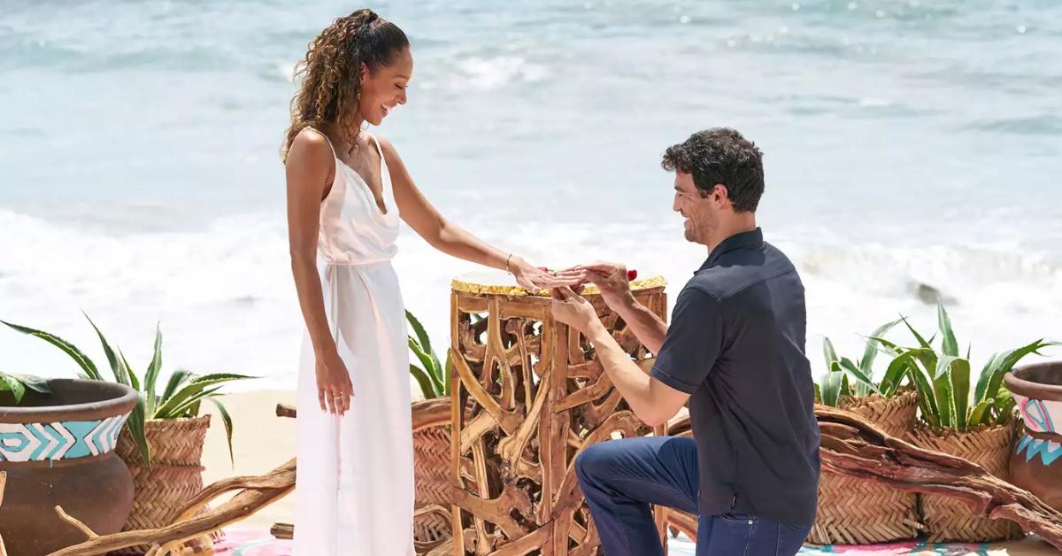 Joe slides the engagement ring on Serena's finger during the Season 7 finale of 'Bachelor in Paradise.'