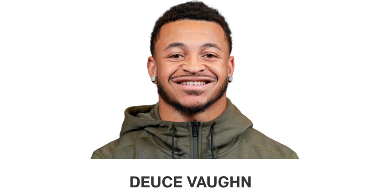 Deuce Vaughn's dad is emotional as Cowboys draft son: Twitter reacts