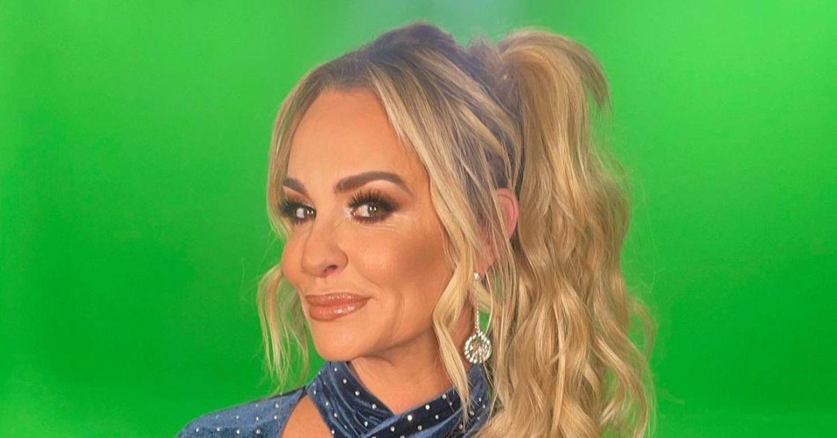 Taylor Armstrong filming a confessional for 'RHOC'