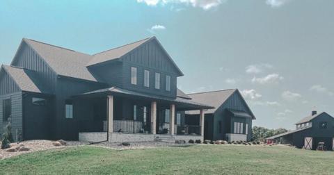 Chelsea DeBoer Has a Beautiful House in South Dakota