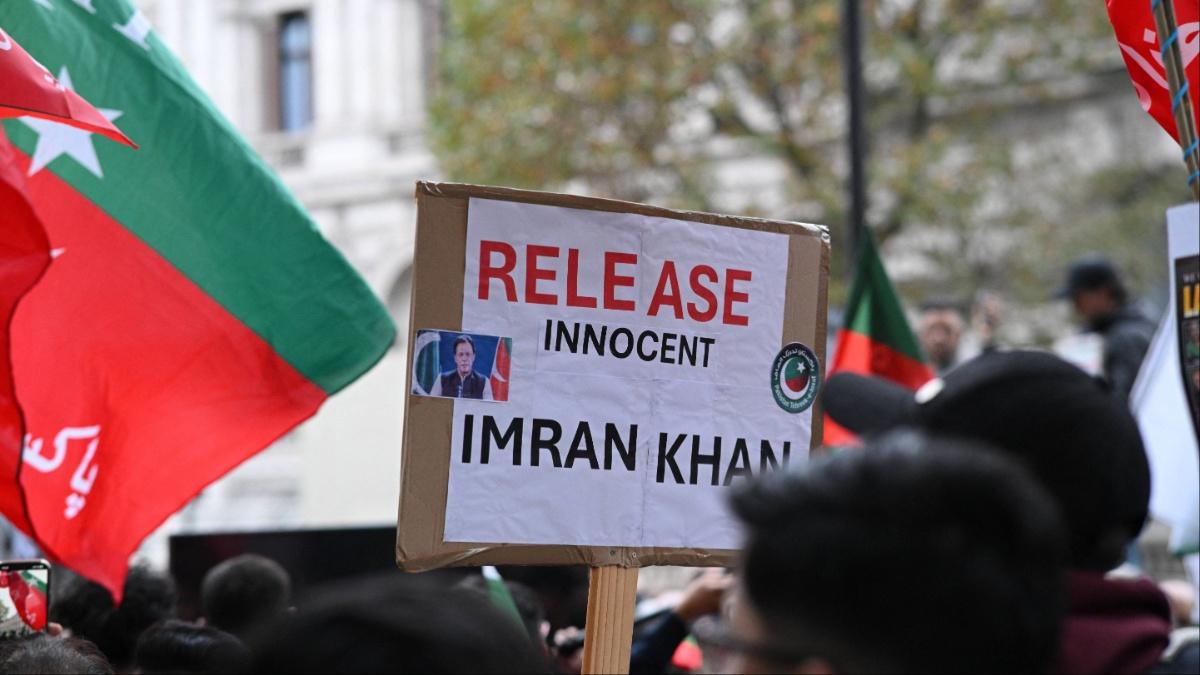 Protesters demand the release of Pakistani former prime minister Imran Khan.