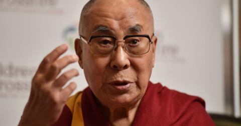 featured-dalai-lama-1561749050675.jpg