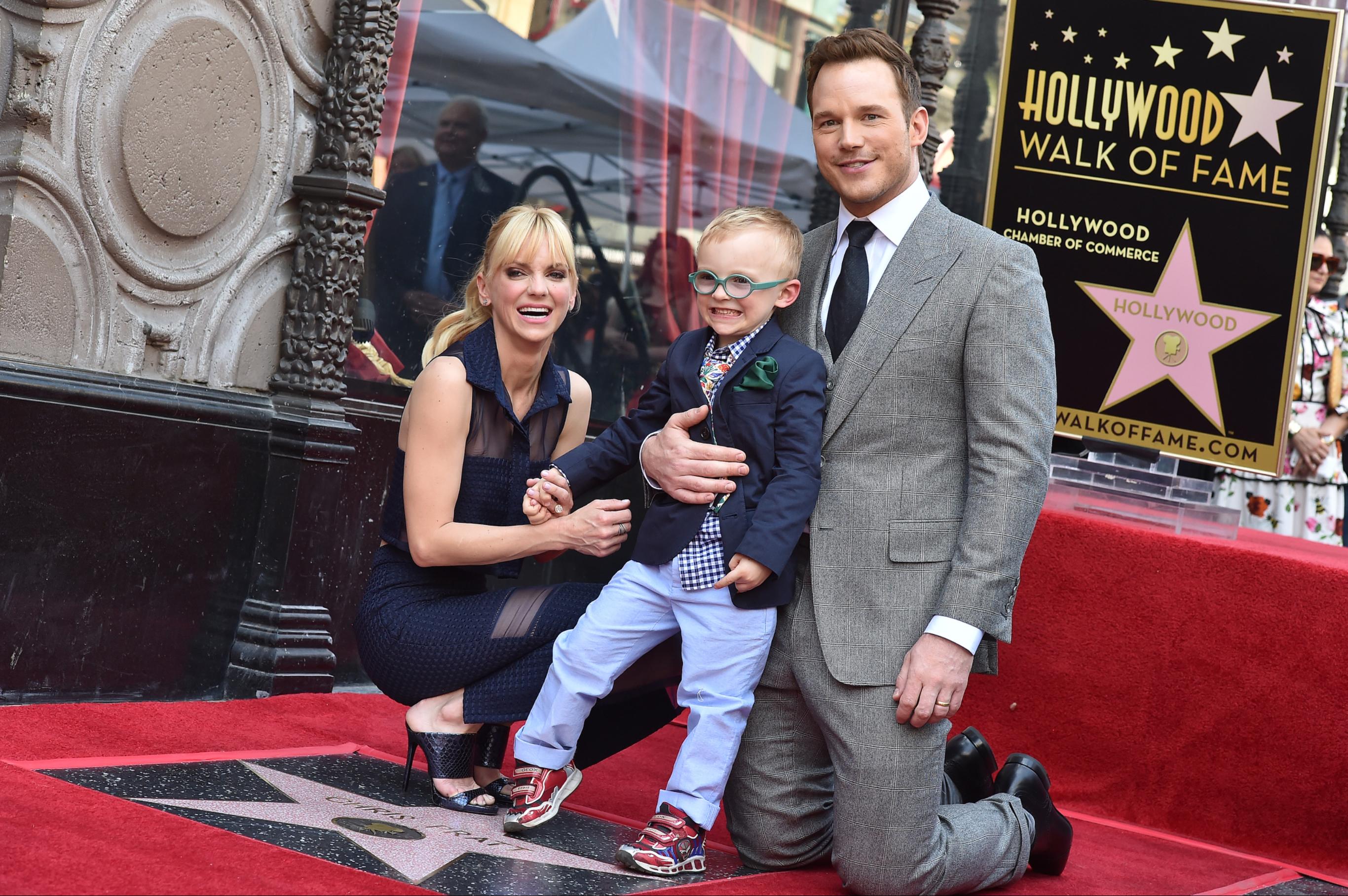 The Special Needs Child Label One Star S Story Anna Faris Celebrity Moms Special Needs Kids