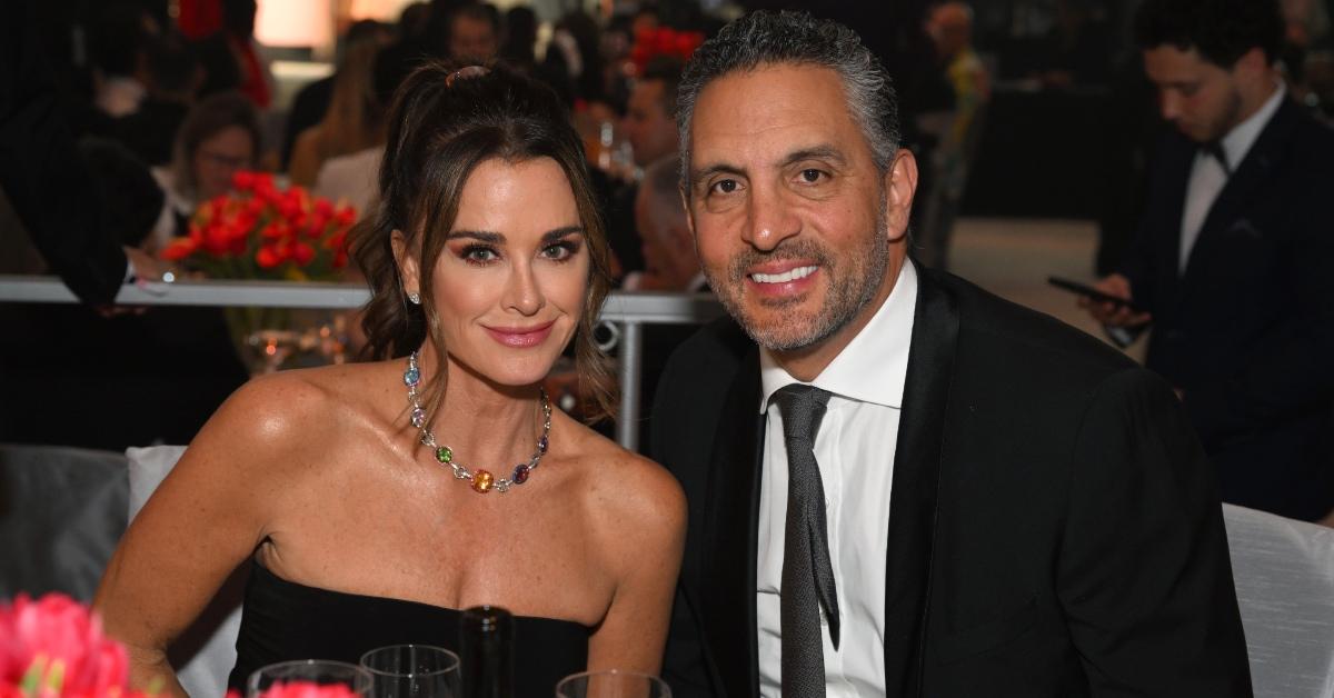 Kyle Richards and Mauricio Umansky attend the Elton John AIDS Foundation