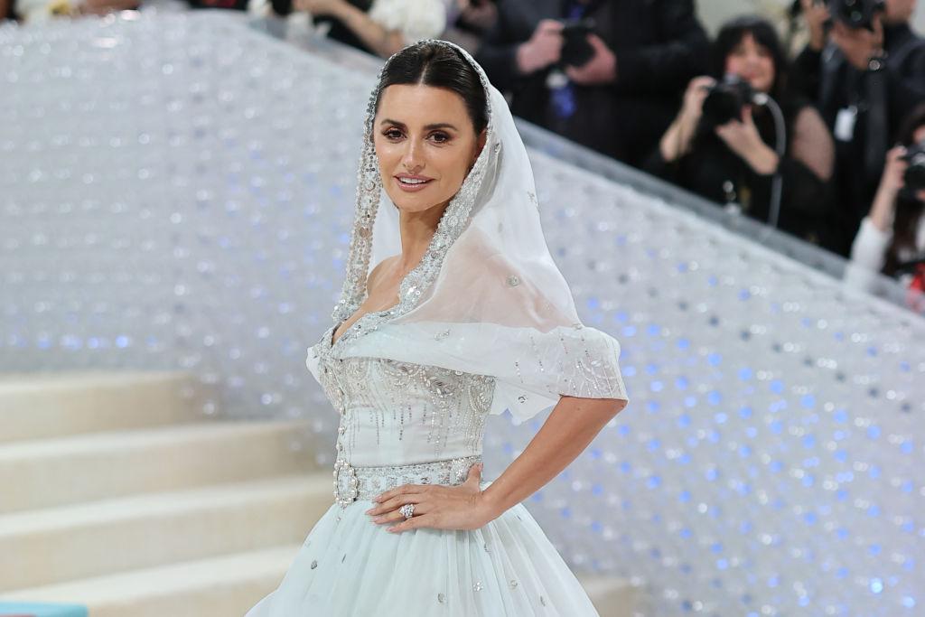 Penelope Cruz in an archive Chanel bridal dress at the Met Gala.