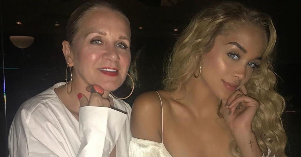 Who Are Jasmine Sanders' Parents? Details on the 'SI' Covergirl