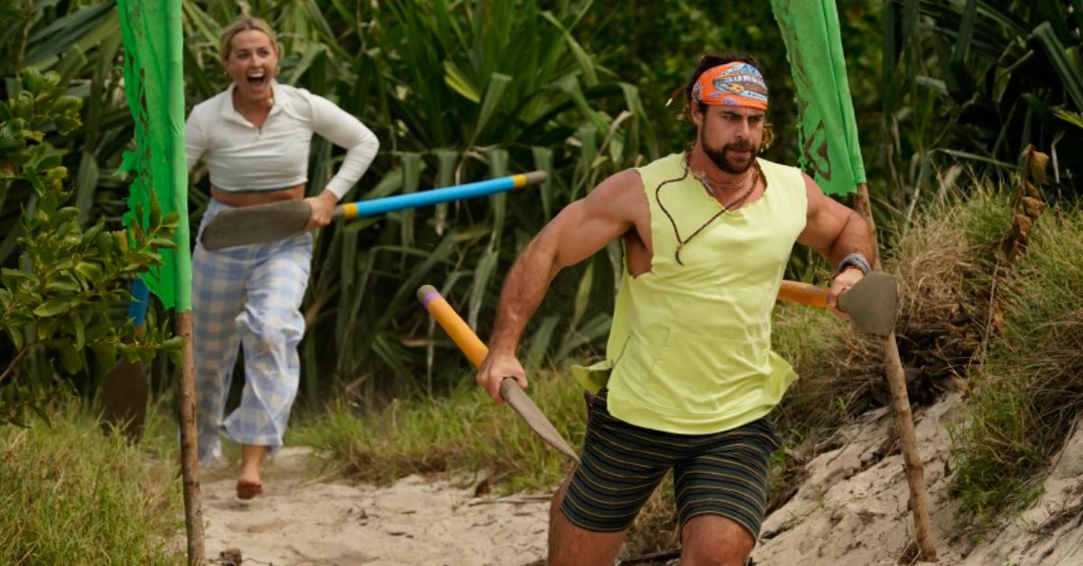 Tori Meehan Jonathan Young in 'Survivor 42'