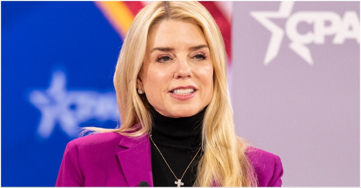 Pam Bondi attending a conference