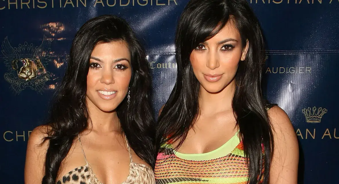 Kourtney and Kim Kardashian back in 2007