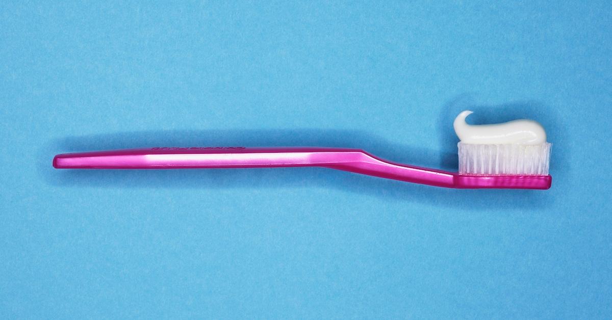 https://media.distractify.com/brand-img/UpjlI0QJj/0x0/toothbrush-with-toothpaste-1648743106958.jpg