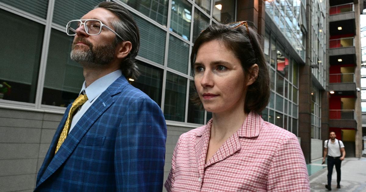 Amanda Knox and husband Chris Robinson in Italy for her slander trial