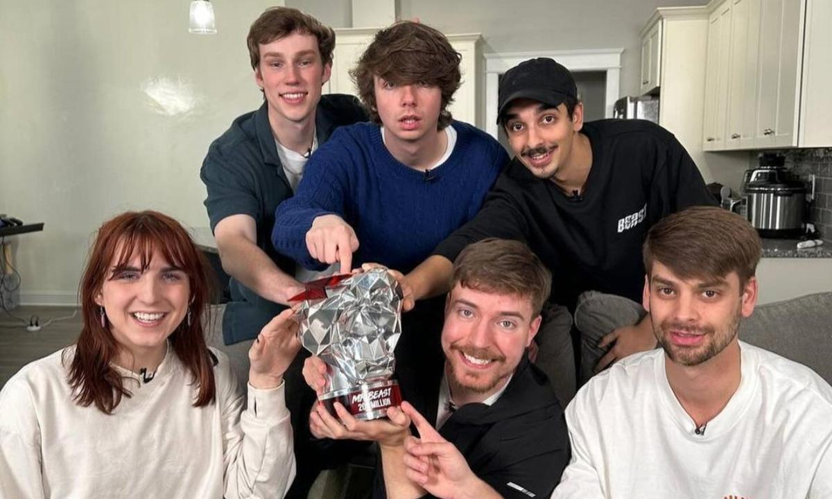 Ava Kris Tyson with MrBeast and crew on a couch