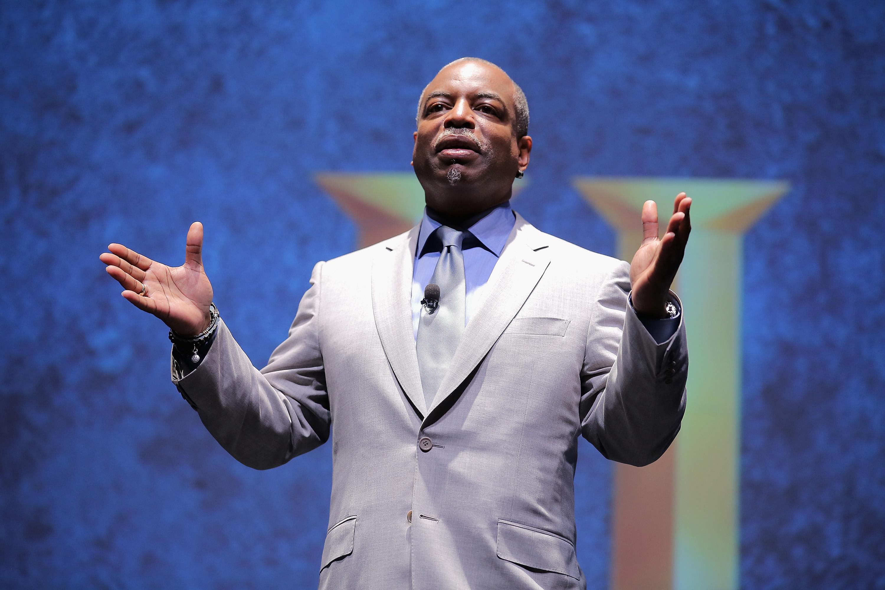 What Are LeVar Burton s Politics Details on His Political Views