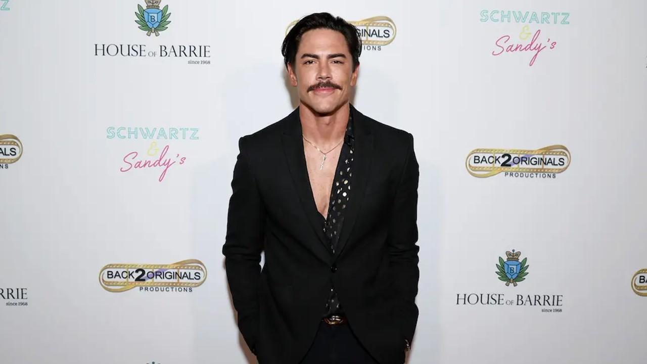 Tom Sandoval a The House of Barrie ünnepélyes megnyitóján a House of Barrie-ben 2022. október 4-én, Los Angelesben